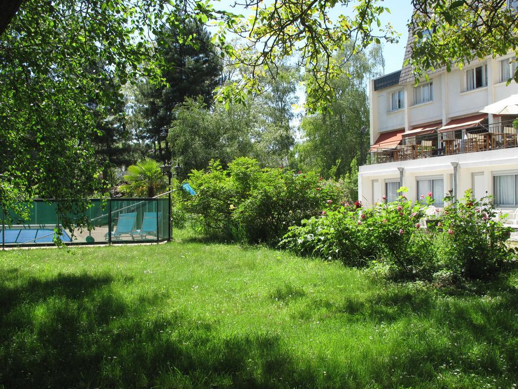 Hotel La Longue Vue Gennes-Val-de-Loire Exteriör bild